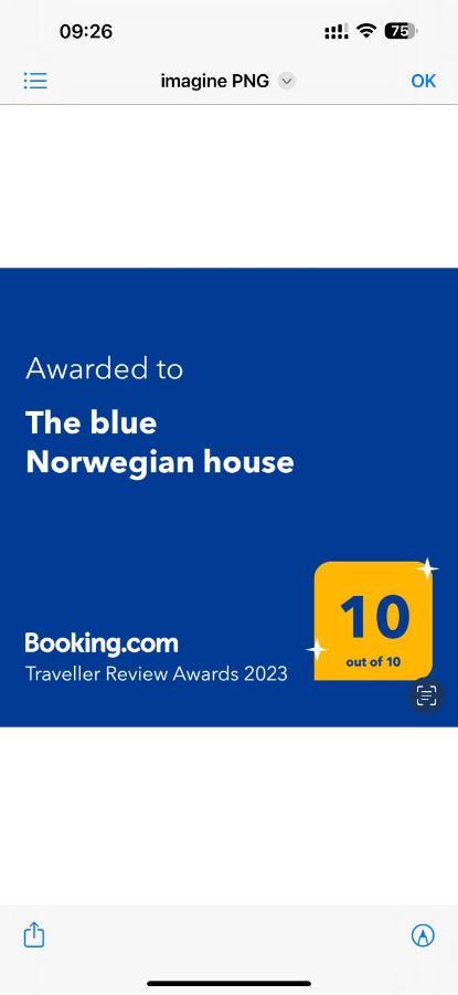 The Blue Norwegian House Apartment Bukares Bagian luar foto